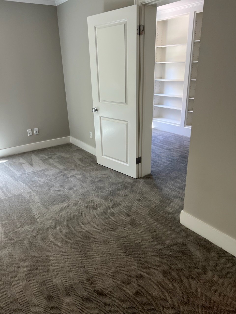 French Bros Grey Floor Carpet